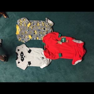 Lot of 3 carters pajamas